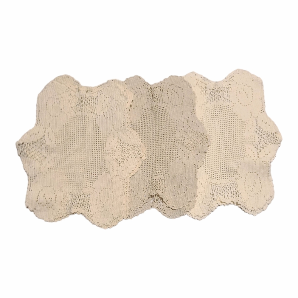Vintage Small Doilies in 3 Colors Set of 6